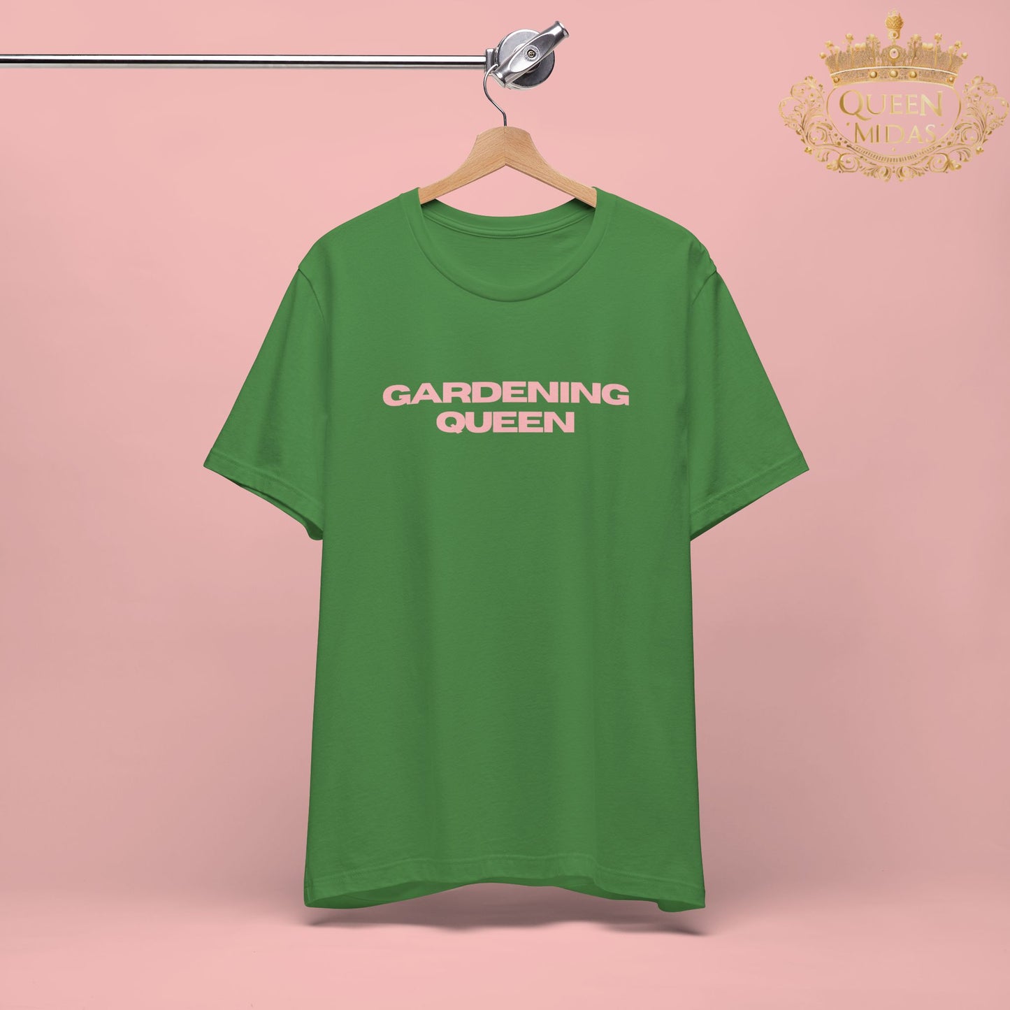 Gardening Queen Tee, Perfect Gift for Plant Lovers, Gardening Apparel, Casual Wear, Birthday Gift, Gardening Enthusiast