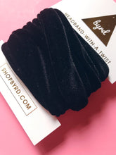 Load image into Gallery viewer, Black Velvet Wire Headband
