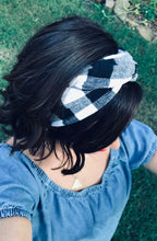 Load image into Gallery viewer, Black and White Buffalo Plaid Flannel Wire Headband
